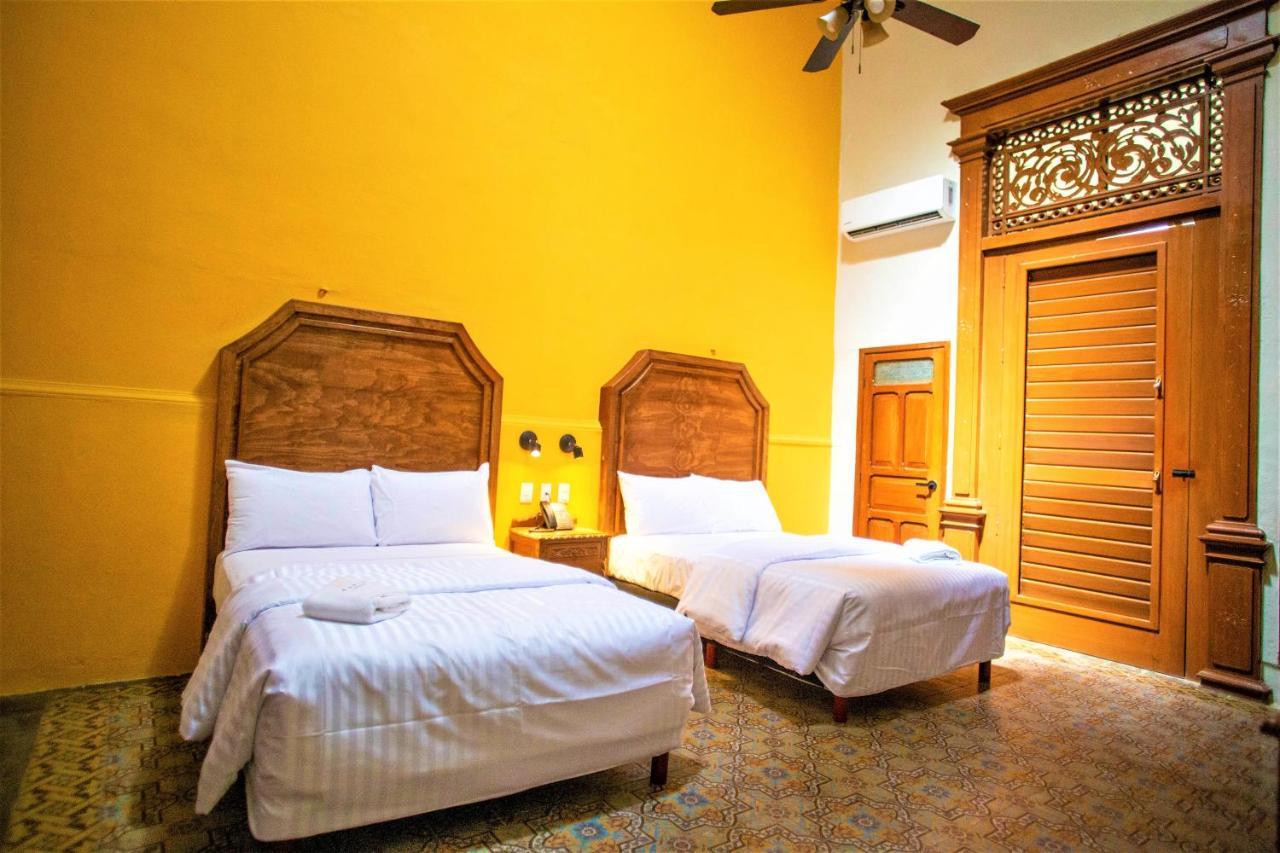Hotel Real Toledo By Kavia Merida Luaran gambar